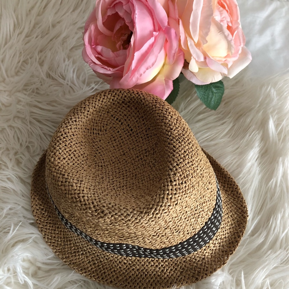 Banana Republic strew Hat